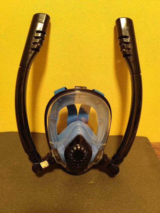 Маска для дайвинга
