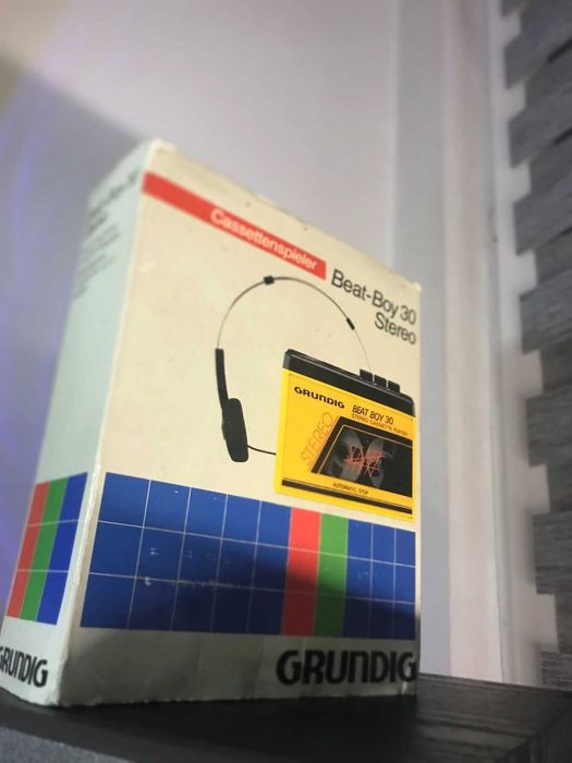 Magnetofon kasetowy GRUNDIG - Beat - Boy 30