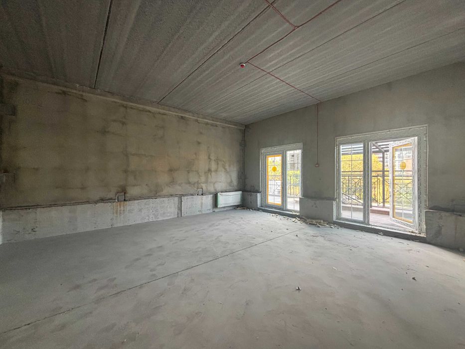 Без комісії, кращий магазин 95 кв.м., вул. Максимовича, ЖК Нова Англія