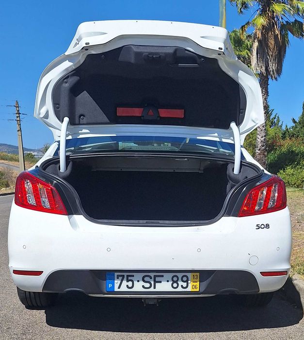 Carro Peugeot 508