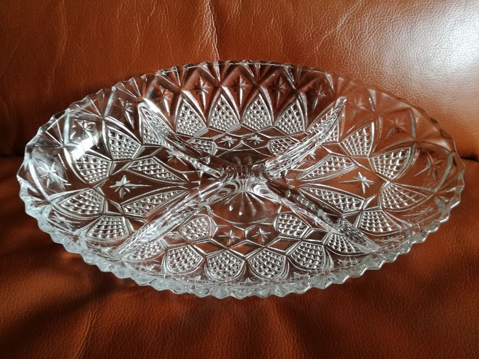 Prato redondo e ou Travessa oval vidro cristal para aperitivos