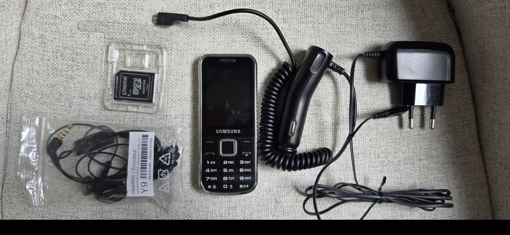 Używany telefon Samsung GT - C3530