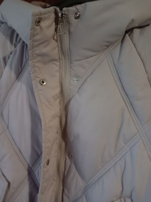 Куртка женская стильная, состояние отличное размер 46-48.