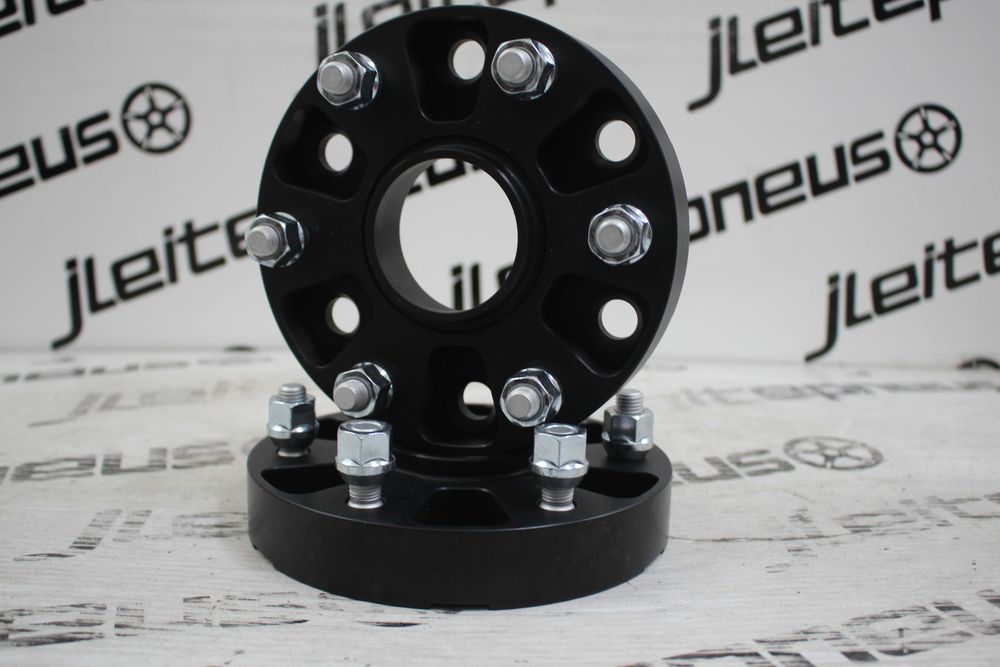 Kit Alargadores / Espaçadores Japan Racing 3.0cm 6x114.3 CB66.1 (12x1.25)