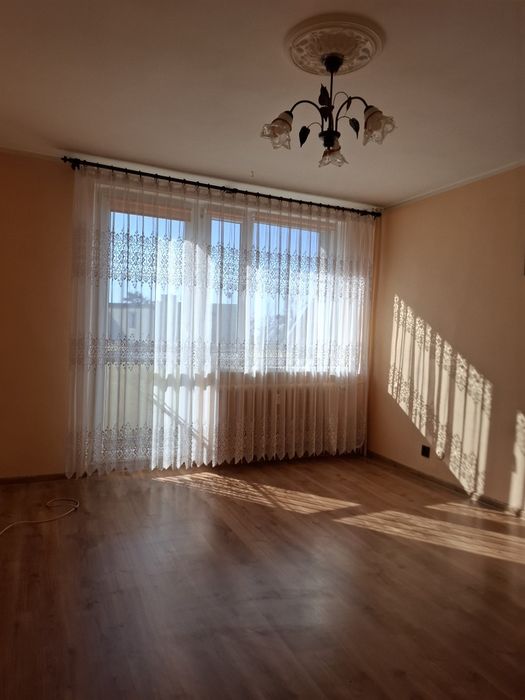 Sprzedam mieszkanie na pierwszym piętrze