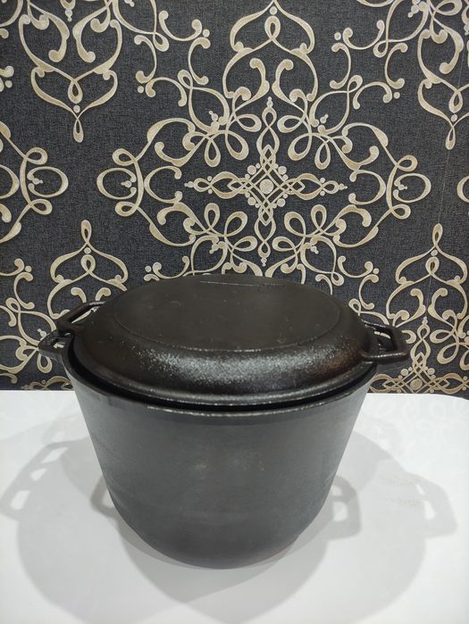 Чугунный   казан