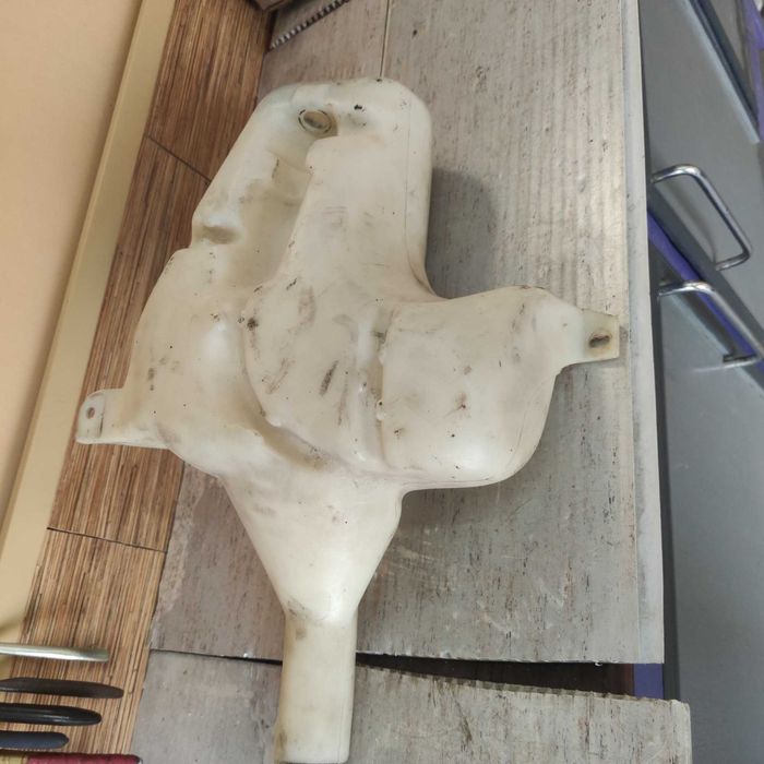 Бачки: Расширительный, ГУР, омывателя СААБ 9-5 (SAAB)