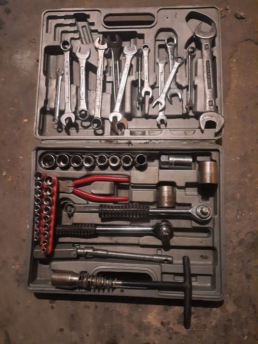 Zestaw kluczy nasadowych MIX