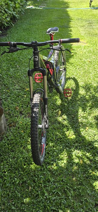 Bicicleta downhill  scott nitros 10