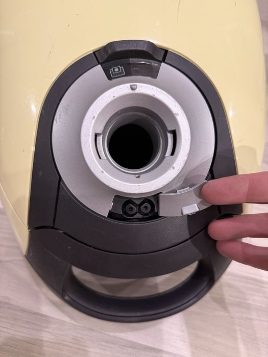 Odkurzacz miele s5 1600w sprawny odnowiony