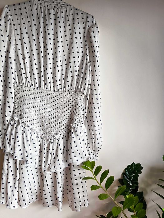 Sukienka V by Very klasyczne czarne grochy na białym tle -rozmiar M/38