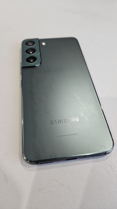 samsung s22 8GB RAM 128GB