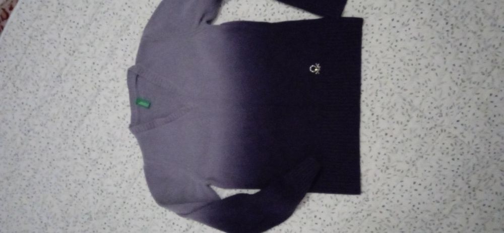 Светр на дівчинку