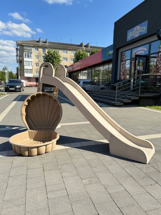 Дитячий набір Doloni бежевий колір з серії ЕКО будинок гірка пісочниця