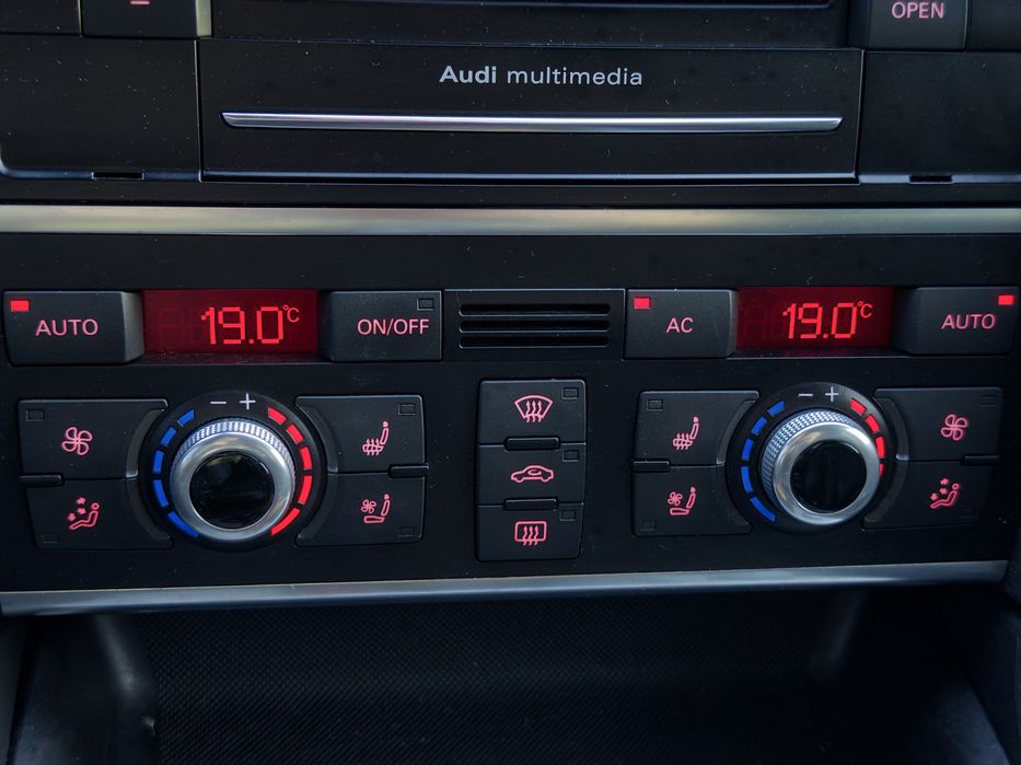 Audi Q7 2012 3.0 TDI Prestige S-Line Black edition