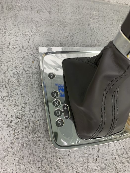 Рамка НОВА накладка акпп чохол Фольцваген Пассат Passat B7 B6 CC DSG