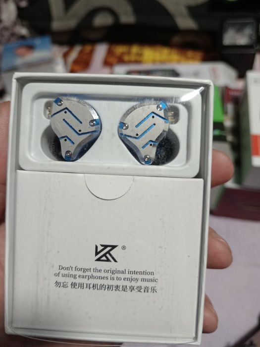 Проводные наушники KZ ZS10 Pro и KZ  AS10