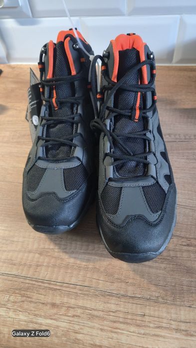 Buty trekkingowe  44