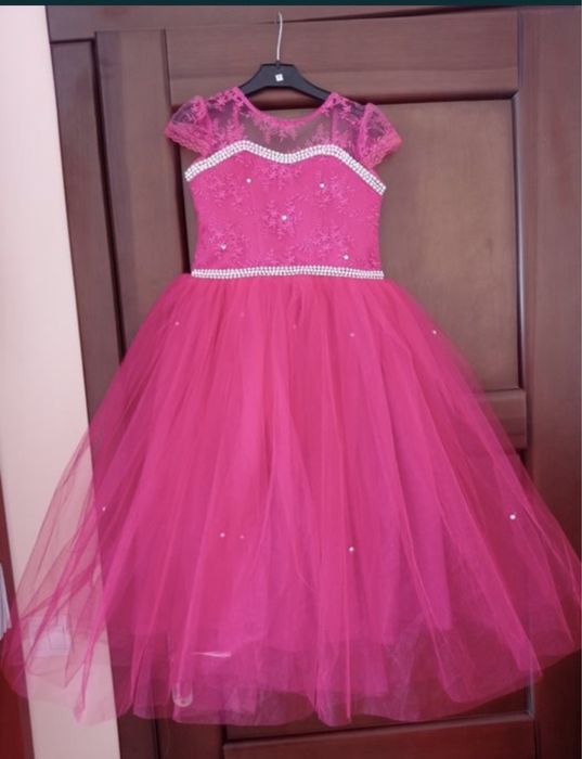 Продам сукню