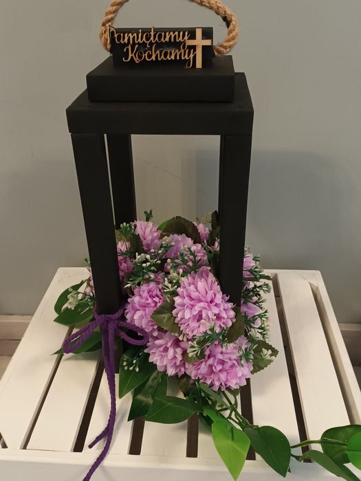 Lampion z chryzantemami