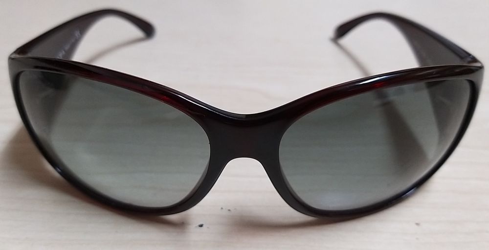 Óculos de sol Prada. Originais.