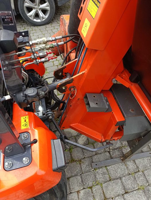 KUBOTA GCD 750 kosz na trawę górny wysyp