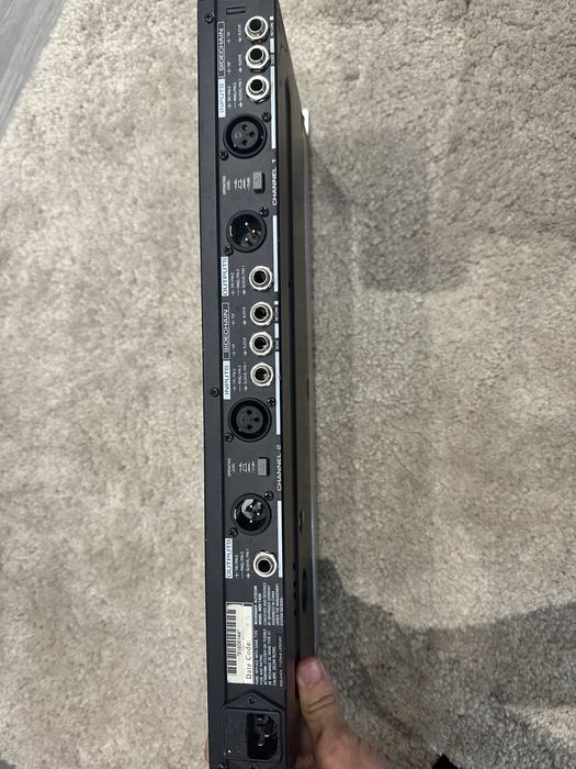 Behringer Autocom Pro MDX1400