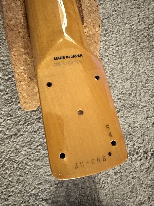 Fender Jazzmaster JM66B Japan + Fender Deluxe Molded Case