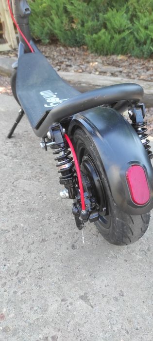 Продам электросамокат Windgoo M20