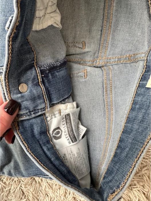 Джинси Levi’s світлі скінні