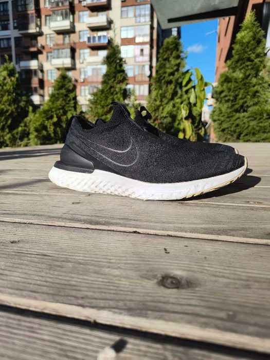 Чоловічі кросівки найк. Кросівки. Кросівки Nike (бігові) Легкі кросівки. Кросівки 44.5р