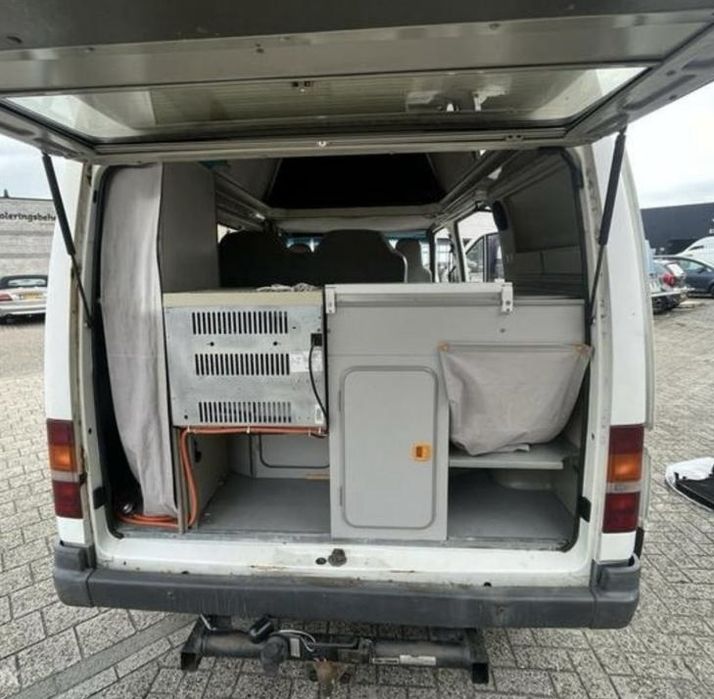 AutoCaravana Ford Nugget