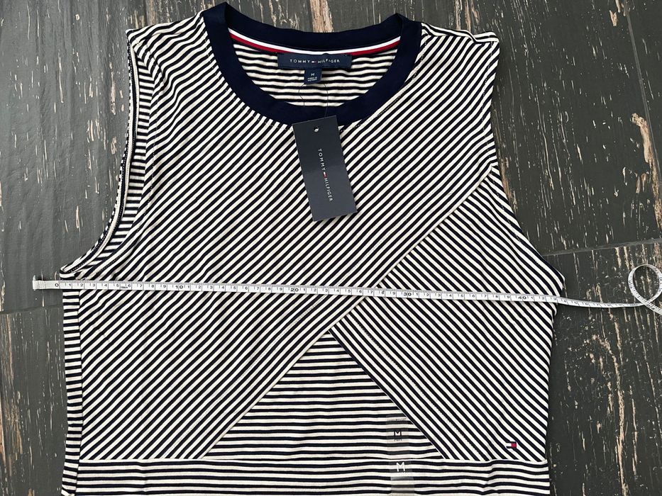 Tommy Hilfiger original. платье в полоску трикотаж вискоза р s-m