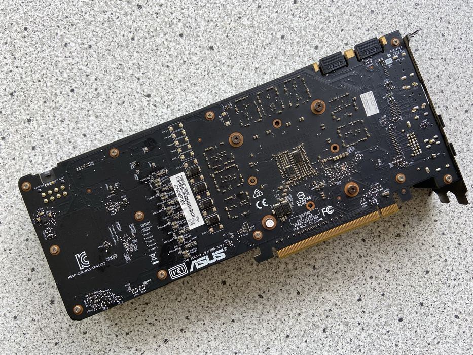 GTX 1080 asus turbo