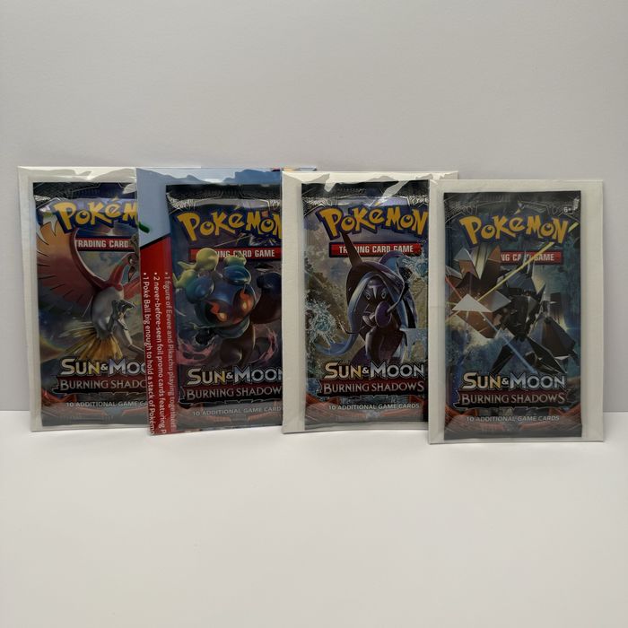 4 boostery Pokemon TCG Sun&Moon Burning Shadow art set