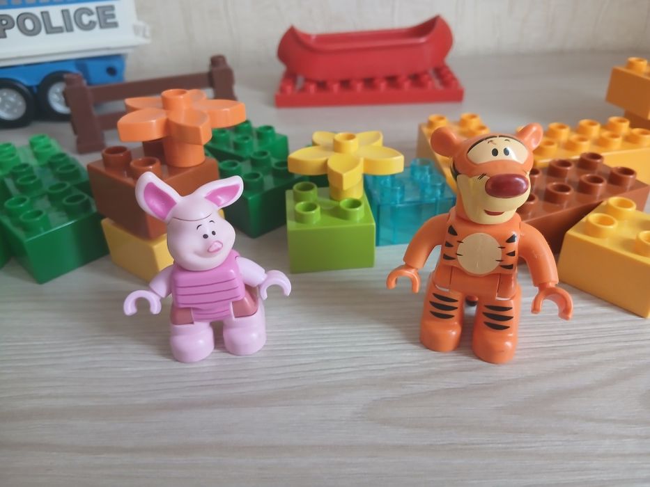 Лего Дупло Поліцейська машина