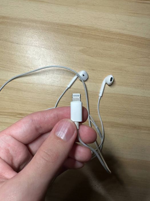 Провідні Навушники Earpods