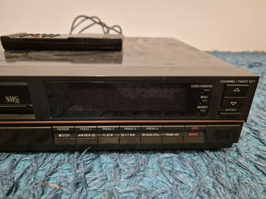 Sanyo magnetowid odtwarzacz kaset VHS Vhr-3100ee