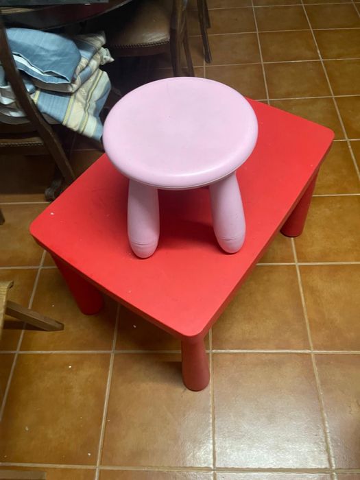 Mesa de atividades de criança ikea