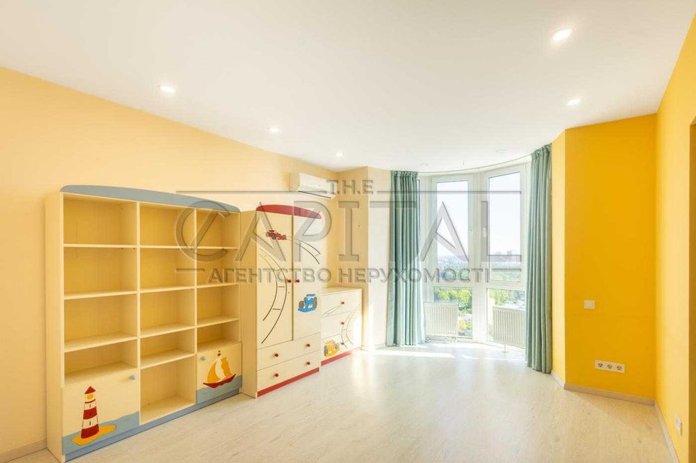 Apartment in Kyiv - View 6