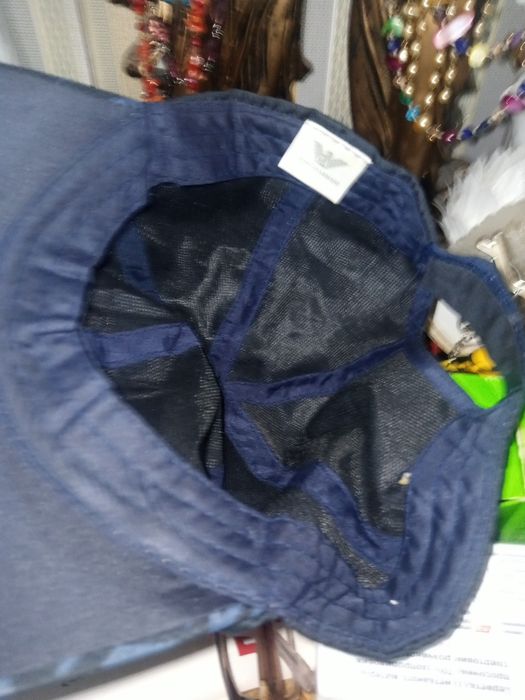 Продам две кепки одним лотом Armani Calvin Klein