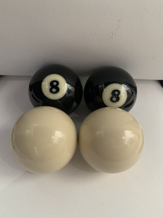Bolas para Bilhar snooker novas branca e negra