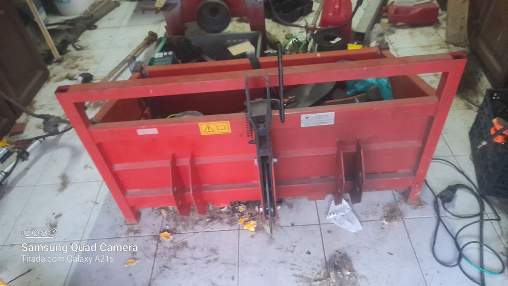 Trator mitsubichi 30cv 4×4