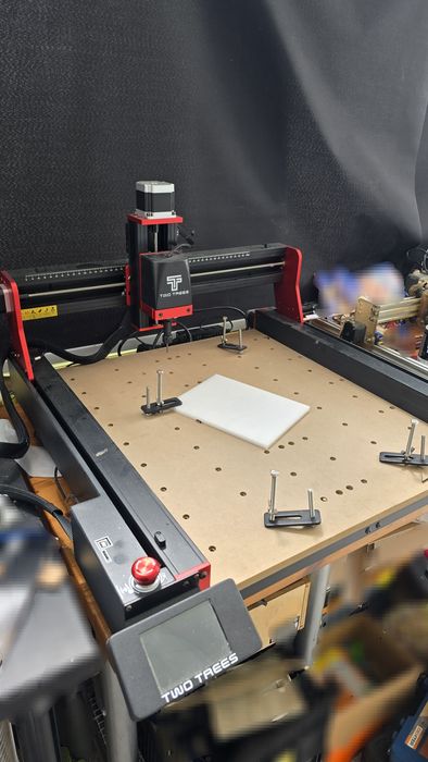 CNC Twotrees TTC-450 PRO (troca)
O Twotrees TTC-450 PRO é um r