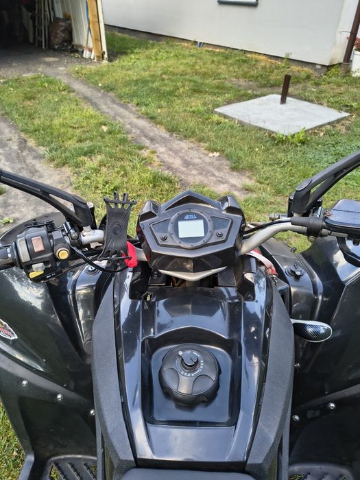 Quad Adly hurricane 320s