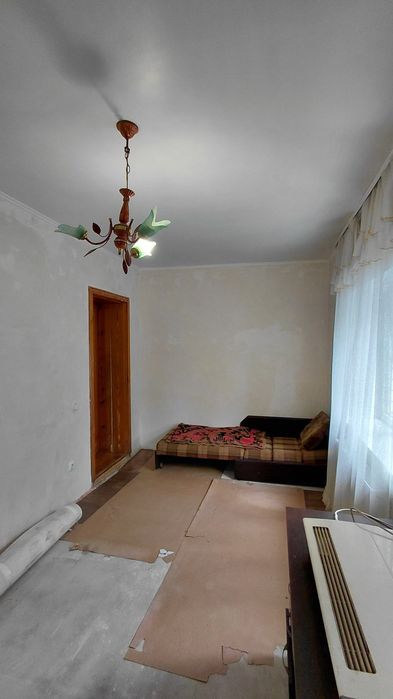 Продаж окремого будинку