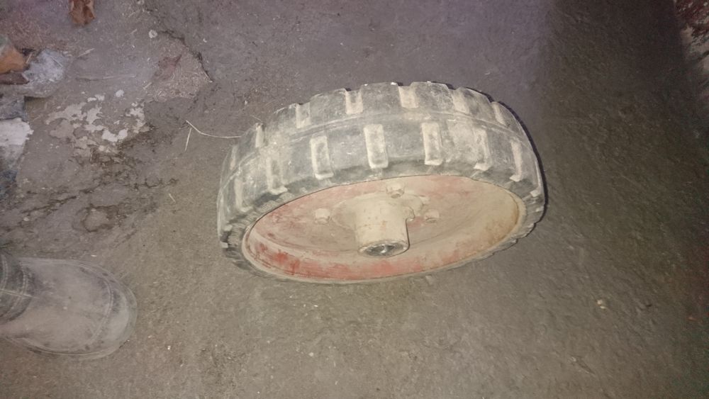 Колеса опорні для культиватора чи плуга