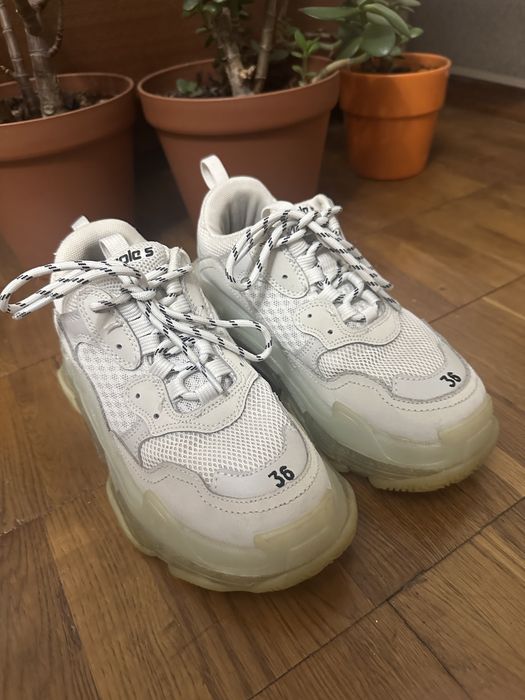 Кросівки balenciaga 36 розмір б/в