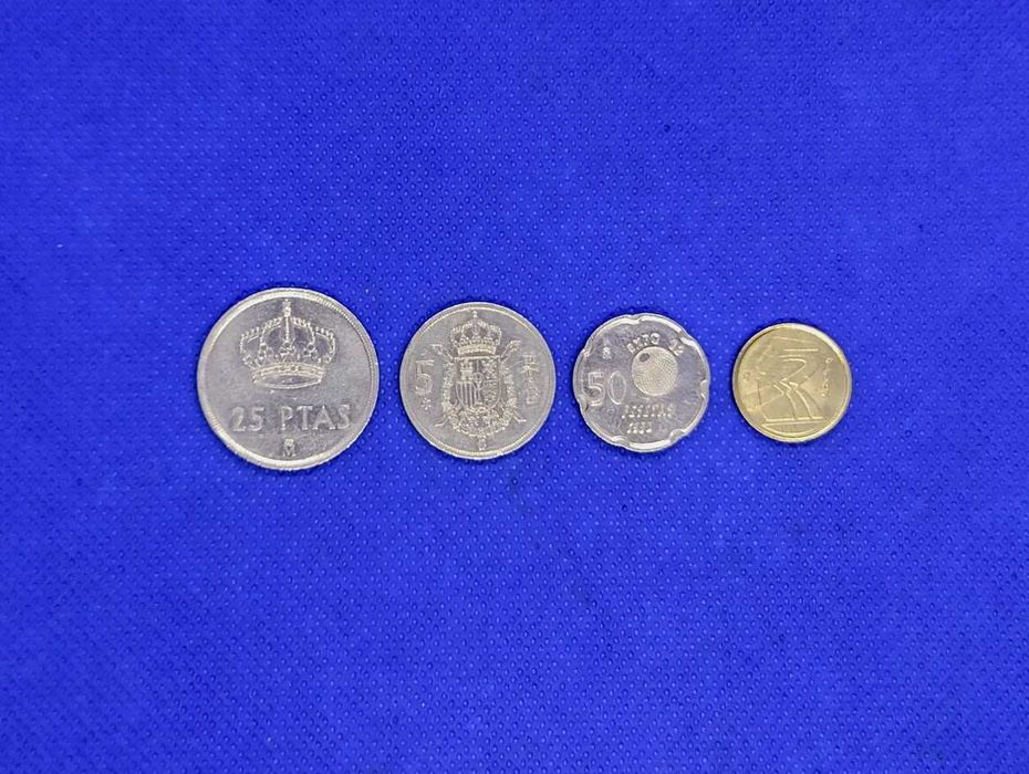 Lote de 4 moedas correntes Pesetas
