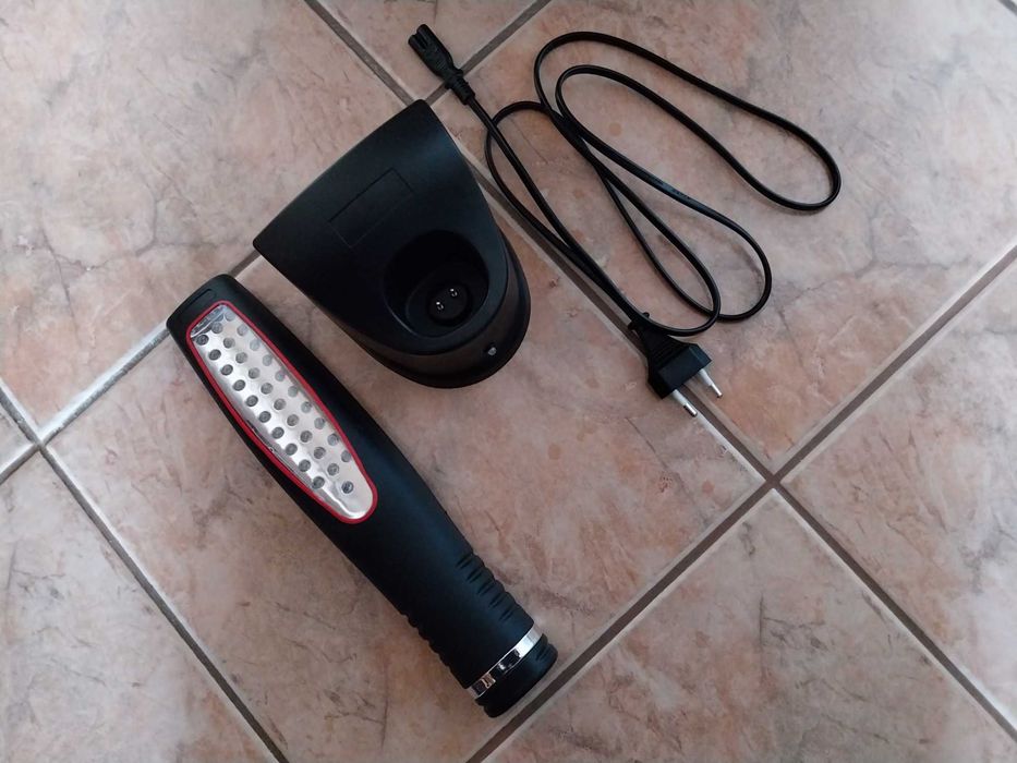 Sprzedam latarkę - LED